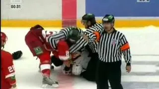 Хоккей Драка Епрев М - Сентюрин С (Eprev Maxim vs Sentyrin Sergey Brawl) Fights