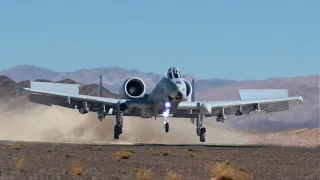 Skilled US A-10 Pilot Pulls Off Perfect Landing in the Desert