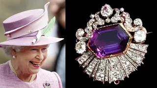 ELIZABETH II'S GORGEOUS AMETHYST BROOCH