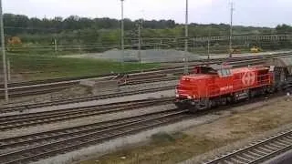 Eisenbahn/Train Schweiz/Suisse. Railway . Ein Güterzug durchrollt Muttenz . SBB . 44 Sek.