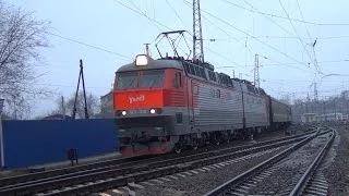 Электровоз ЧС8-038 с поездом №17/18 Киев — Анапа