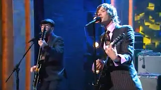 OK Go - Here It Goes Again (Live @ Late Night With Conan O' Brien 09/06/2006) HQ