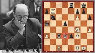 One Of The Greatest Moves Ever Played!