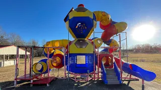 Exploring An Abandoned 2000’s McDonald’s PlayPlace