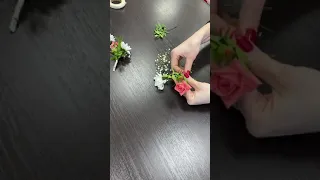 Как сделать венок на голову из живых цветов