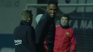 COUTINHO AND YERRY MINA FIRST TRAINING BARCELONA