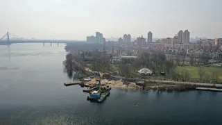 Будівництво пішохідного мосту на острів Оболонський в Києві