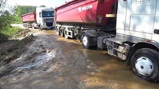 Охринеть Размывает дорогу в карьере после дождей,Затопы