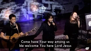 Hosanna (Praise is Rising)- Lifespring Worship