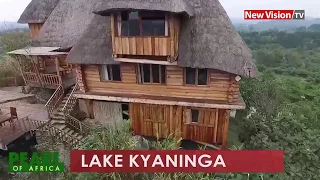 PEARL OF AFRICA :  Lake Kyaninga