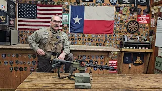 Why Paul Howe uses an armor restraining cord on his plate carrier.