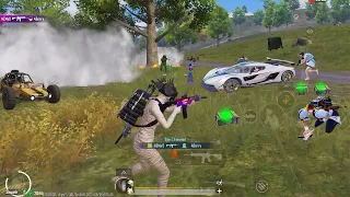 I GOT TRAPPED BETWEEN 3 SQUADS 😱 pubg mobile