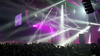 Twenty One Pilots - Jump Around (House of Pain cover) Live Zenith Paris 20161117 220651 (archive)