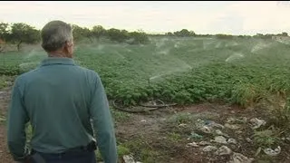 euronews reporter - Kampf ums Wasser