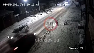 #Видео момента аварии: Серьезное #ДТП #Софиевская #Борщаговка ул. #Жулянская.