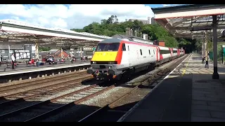 Class 67 & DVT through Bangor with TfW Mk4s, Hereford-Holyhead empty stock. 04-06-2021.