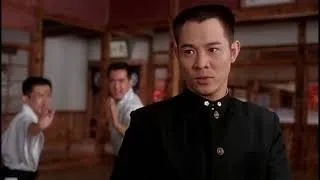 Джет Ли фильм Кулак легенды(1994 год) бой в японской школе