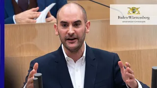 Finanzminister Bayaz zur Verabschiedung des Landeshaushalts 2022 (22.12.2021)