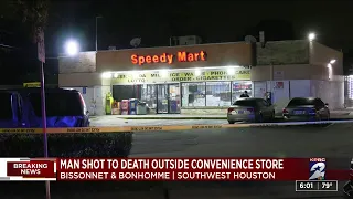 Man shot to death outside convenience store in SW Houston, police say