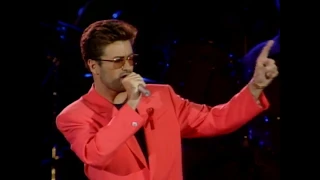 Queen + George Michael - Somebody To Love (different camera angle)