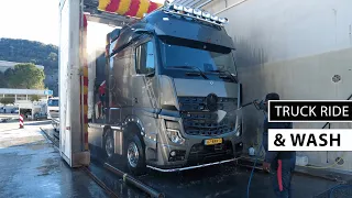 Vrachtwagen rit van NL naar FR. Met de 19 meter lange Mercedes AROCS door smalle straatje in Cannes.