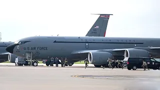 Emergency Takeoff KC-135 Stratotangker, Fighter Jets runs out of fuel over Enemy Territory Sea