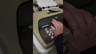 Demo of IBM 11 C Statistical Electric TYPEWRITER