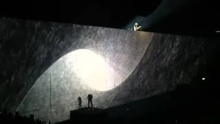 Roger Waters & David Gilmour, Comfortably Numb, O2 London,