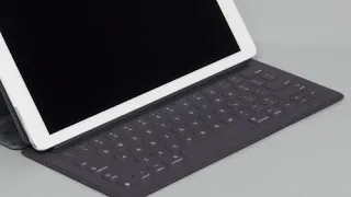 Apple Smart Keyboard - Оригинальная клавиатура для Apple iPad