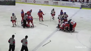 08.02.20. Турнир Пяти Наций U18. Чехия U18 - Россия U18 3:4 Б. Грубый силовой и драка Кирсанова.