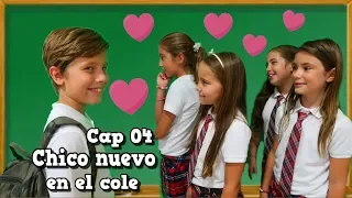 VIENE UN CHICO NUEVO A CLASE !! 💗 ¿QUIEN SERA?  Historias de mi cole (CAP 04)