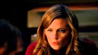 Castle 5x13: Gates hears that senator is the killer of Johanna