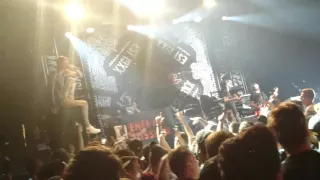 Machine Gun Kelly - Bad Motherfucker [Utrecht, The Netherlands 2015 live]