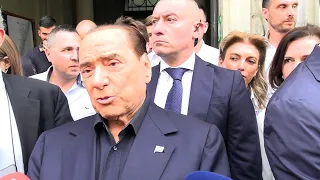 Ucraina, Berlusconi: "Da capo dello Stato avrei parlato con Putin. L'ho chiamato, non ha risposto"