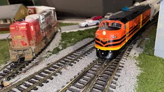 Running Various Trains & Locomotives on my HO Layout Live