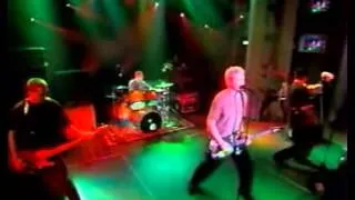 The Offspring - Pretty Fly (For A White Guy) Live