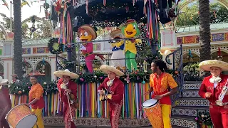Disney ¡Viva Navidad! Street Party (2022) - Disney California Adventure