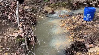 Uwharrie Gold Prospecting Flood Gold Panning and Sluicing with Big Sluice. part 1