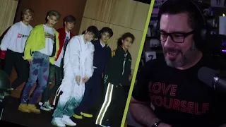 Director Reacts - Stray Kids "神메뉴" MV