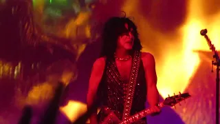 KISS - War Machine Live