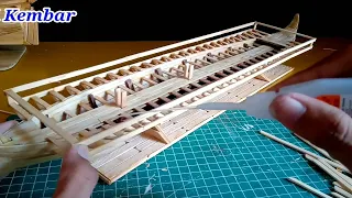 miniatur kapal greek trireme dari stik es krim