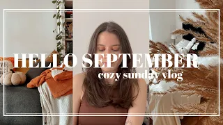 AUTUMN VLOG 01: autumn decor, gilmore girls, reading, baking, autumn tbr, cozy day🕯️🍂