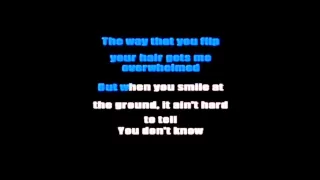 One Direction - What Makes You Beautiful karaoke com back vocal