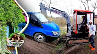 Am ramas impotmolit cu masina plina de balastru m-a tras cu excavatorul ! Casuta din Padure