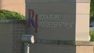 Rock Island elementary schooler finds gun during field trip to police department