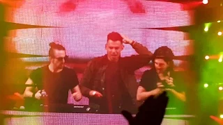 Bringing The Madness 2016 - Afrojack Intro/Turn up the Speakers (Dimitri Vegas & Like Mike)