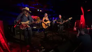 Gold Dust Woman (Stevie Nicks) - Tricia Freeman Band - LIVE!! @ The Gaslamp - musicUcansee.com