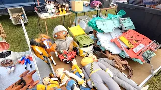 Collector's Paradise: Unearthing Vintage Toys at the Flea Market