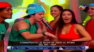 COMBATE  Improvisacion Entre el Equipo Rojo y el Equipo Verde de HipHop 31 05 13 360p)