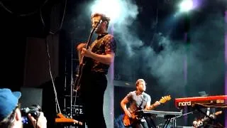 Foster The People - Pumped Up Kicks + Don't Stop (Color on the Walls) 9 July 2014 GlavClub LIVE HD